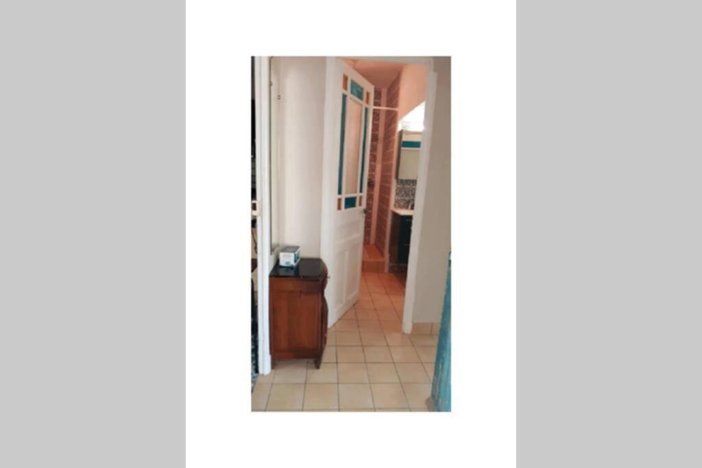 Maison de charme à 200 bord de mer, terrasse, jardin- Lesclesdenicole Le Pradet Extérieur photo
